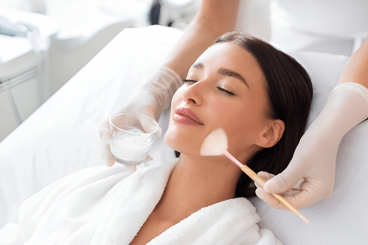 Blended AHA & Peptide Peel